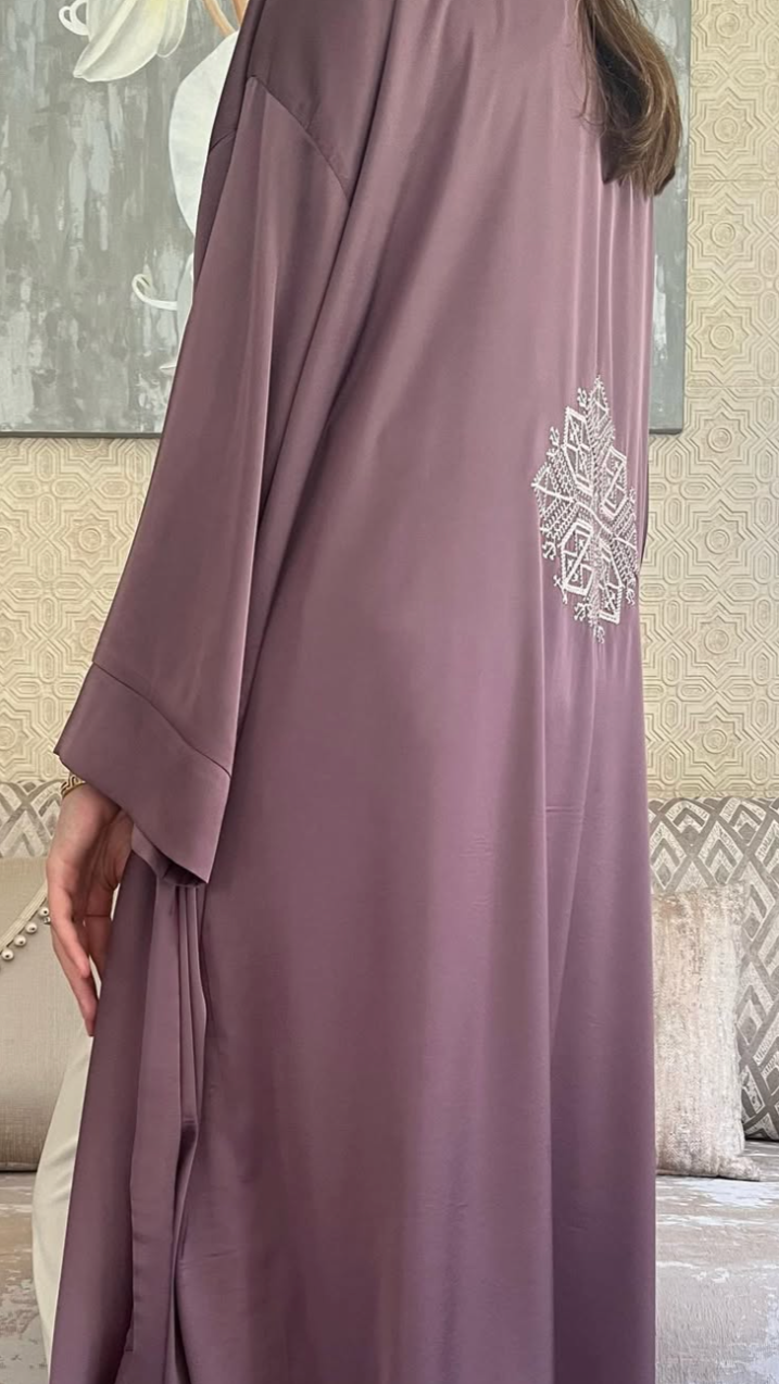 Kimono en soie Brodé